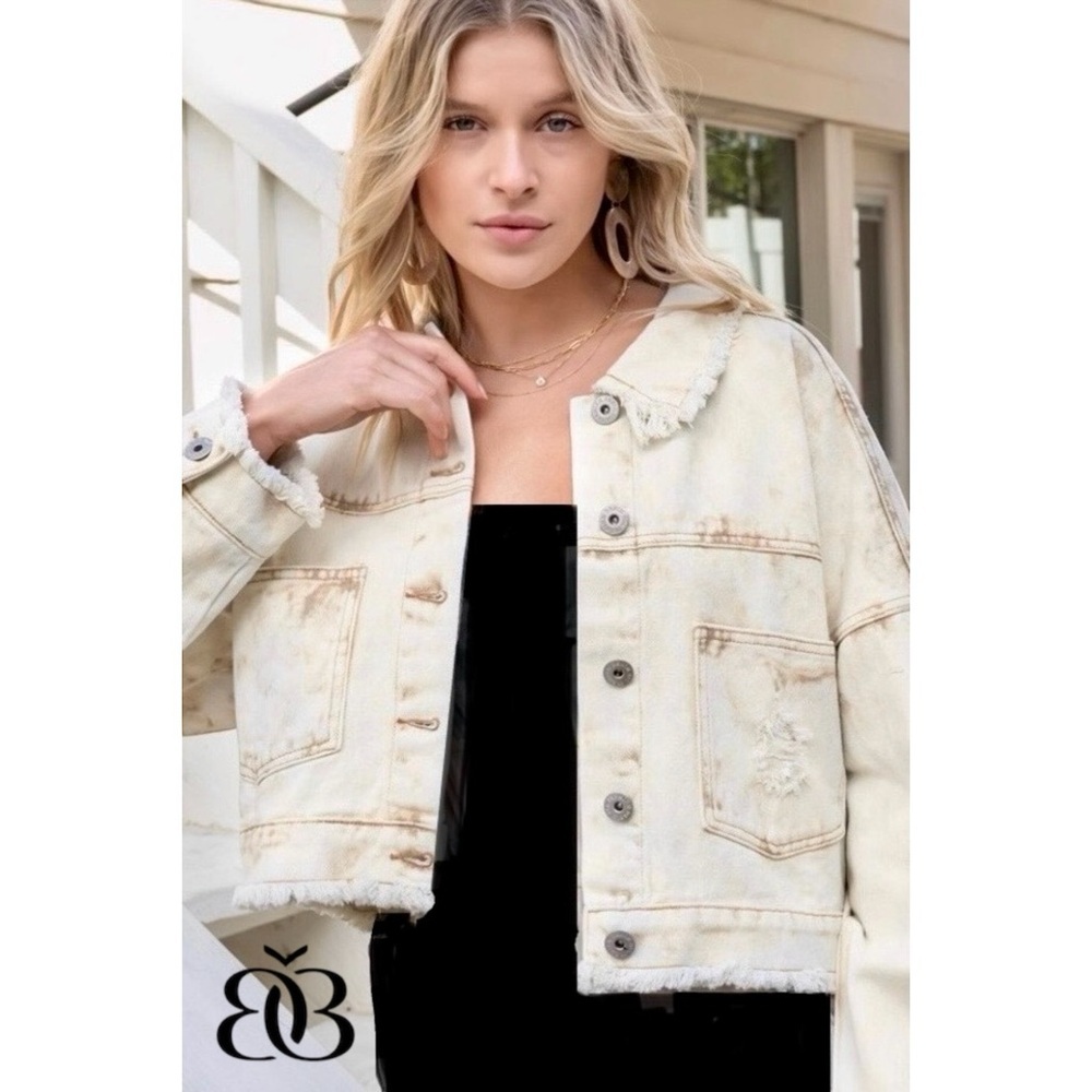 POL Tarnished Cream Cropped Denim Jacket | Distressed Frayed Hem Boho Shacket